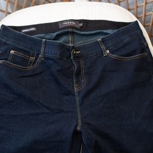 Torrid Bombshell skinny jeans size 18
